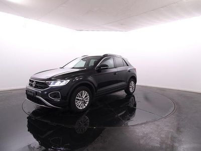 Usado VW T-Roc 110 HP (80 kW) 2023 Preto SUV