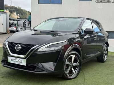 Preto Usado 2022 Nissan Qashqai N-Connecta SUV | € 25.490 (Preço justo)