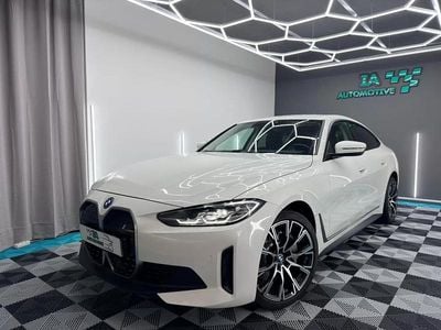 Usado BMW i4 250 kW (340 HP) 2022 Branco Sedan