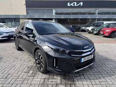 Usado Kia XCeed 115 HP (84 kW) 2025 Preto SUV