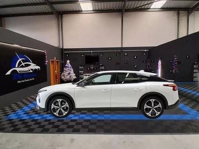 Branco Usado 2023 Citroën C5 X Feel Carrinha | € 18.490 (Preço justo)