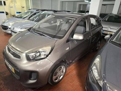 Castanho Usado 2016 Kia Picanto Citadino | € 7.250