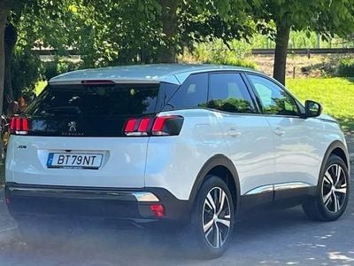 Usado Peugeot 3008 Allure 130 HP (95 kW) 2019 Branco SUV