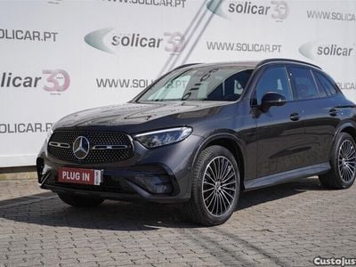 Cinza Usado 2023 Mercedes GLC300e SUV | € 73.500 (Caro)
