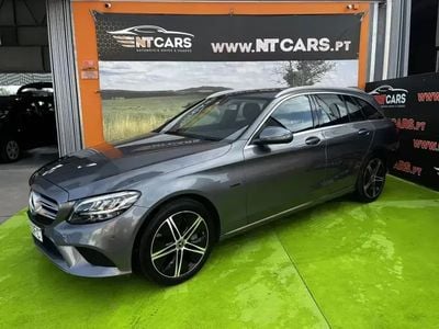 Cinzento Usado 2020 Mercedes C300e Avantgarde Carrinha | € 34.900