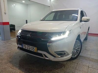 usado Mitsubishi Outlander P-HEV 