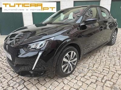 Usado Peugeot e-208 Active 100 kW (136 HP) 2020 Preto Citadino