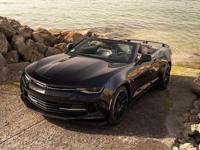 Usado 2018 Chevrolet Camaro Cabrios | € 37.500