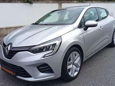 Cinza Usado 2021 Renault Clio V Intens | € 12.990 (Preço justo)