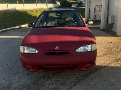 Usado 1998 Hyundai Accent | € 1.100