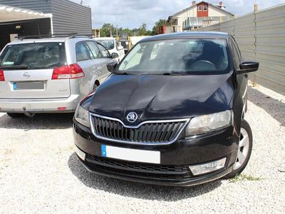 Preto Usado 2014 Skoda Rapid Ambition Sedan | € 4.900