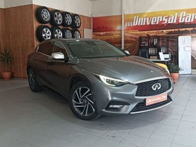 usado Infiniti Q30 .