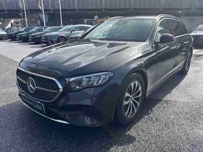 Usado Mercedes 220 197 HP (144 kW) 2024 Cinzento