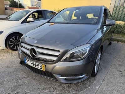 Mercedes B180