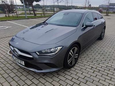 Usado Mercedes CLA200 150 HP (110 kW) 2020 Cinzento