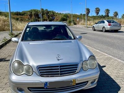 Mercedes C220