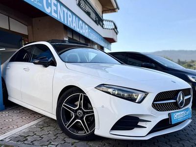Branco Usado 2020 Mercedes A180 AMG line Sedan | € 29.950 (Caro)