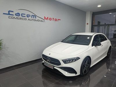 Branco Usado 2023 Mercedes A200 AMG line Sedan | € 31.490