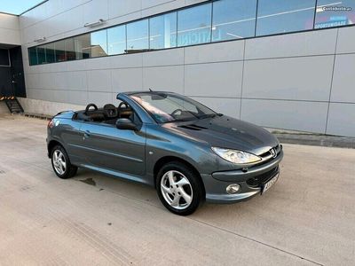 usado Peugeot 206 CC 206 cabrio 2.0 gasolina 136cv