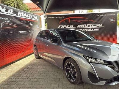 Branco Usado 2024 Peugeot 308 Allure | € 22.990 (Bom preço)