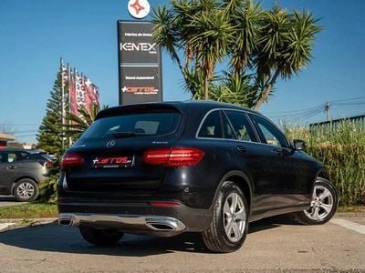 Usado Mercedes GLC250 204 HP (150 kW) 2015 Preto SUV