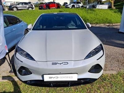 Usado BYD Seal 230 kW (313 HP) 2025 Cinzento