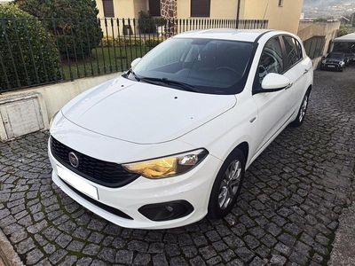 Usado Fiat Tipo Lounge 95 HP (69 kW) 2021 Branco