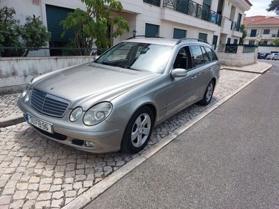 Mercedes E220