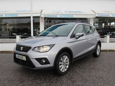 Cinzento Usado 2020 Seat Arona SUV | € 16.980 (Preço elevado)