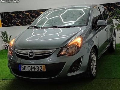 Cinza Usado 2014 Opel Corsa Cosmo | € 8.390 (Preço justo)