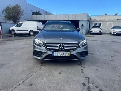 Cinza Usado 2017 Mercedes E220 AMG Carrinha | € 29.900