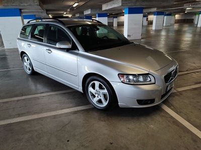 Volvo V50