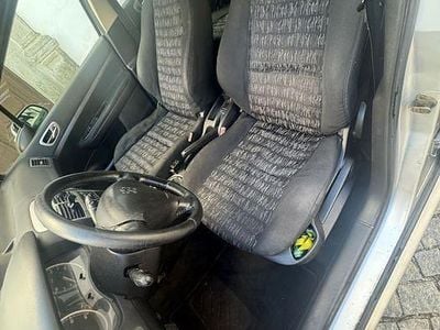 Usado 2003 Peugeot 307 Sedan | € 2.800