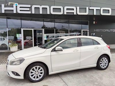 Branco Usado 2013 Mercedes A180 Urban | € 14.990