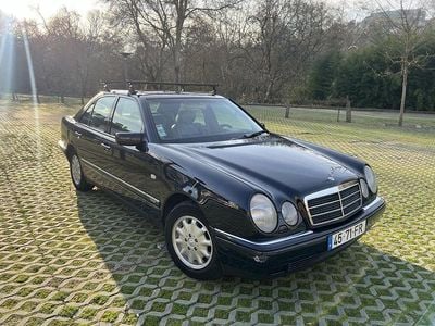 Usado Mercedes E200 1995