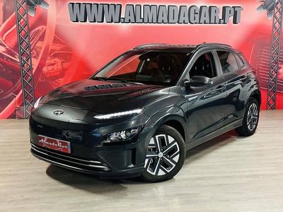 Usado Hyundai Kauai Premium 100 kW (136 HP) 2022 Cinza SUV