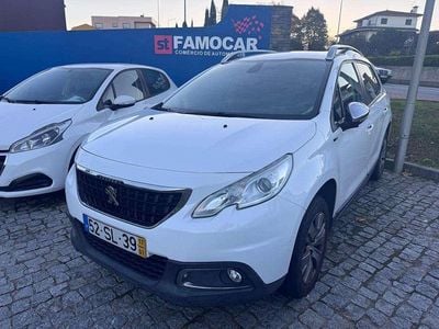 Branco Usado 2017 Peugeot 2008 Style SUV | € 8.980 (Preço justo)