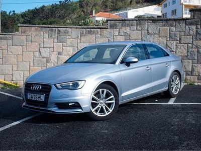 Usado 2014 Audi A3 Attraction Sedan | € 14.000 (Preço elevado)