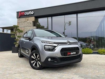 Cinza Usado 2024 Citroën C3 PureTech Citadino | € 17.900 (Preço justo)