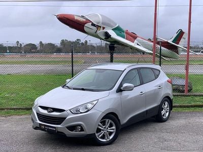 Usado Hyundai ix35 Comfort 115 HP (84 kW) 2011 Cinza SUV