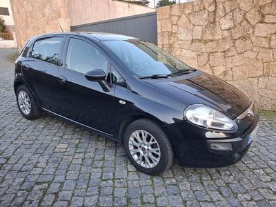 Usado Fiat Punto 75 HP (55 kW) 2010 Citadino