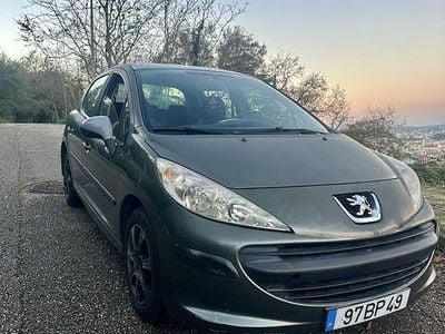 Usado Peugeot 207 68 HP (50 kW) 2006 Sedan