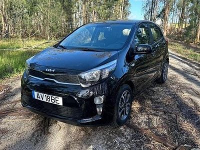 Usado Kia Picanto Urban 67 HP (49 kW) 2022 Cinza Citadino