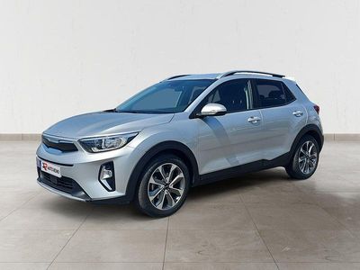 Cinza Usado 2024 Kia Stonic SUV | € 19.750 (Preço justo)