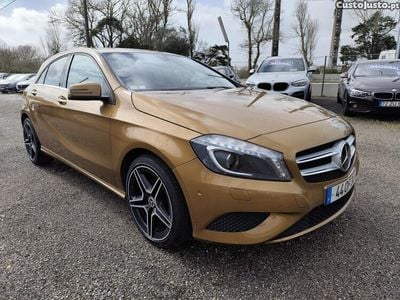 Usado Mercedes A220 Style 170 HP (125 kW) 2013 Amarelo Citadino