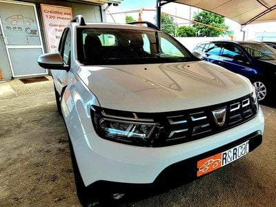 Usado Dacia Duster Comfort 116 HP (85 kW) 2022 Branco SUV
