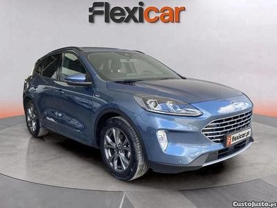 Usado Ford Kuga ST-Line 120 HP (88 kW) 2022 Azul SUV