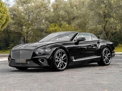 Usado Bentley Continental 635 HP (467 kW) 2019 Preto