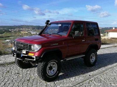 medium_672b6c2a-36ea-4d7a-990c-476c2f48efaf_toyota-land-cruiser-kzj70.jpg