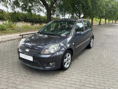 Usado 2008 Ford Fiesta Sedan | € 3.500 (Preço elevado)
